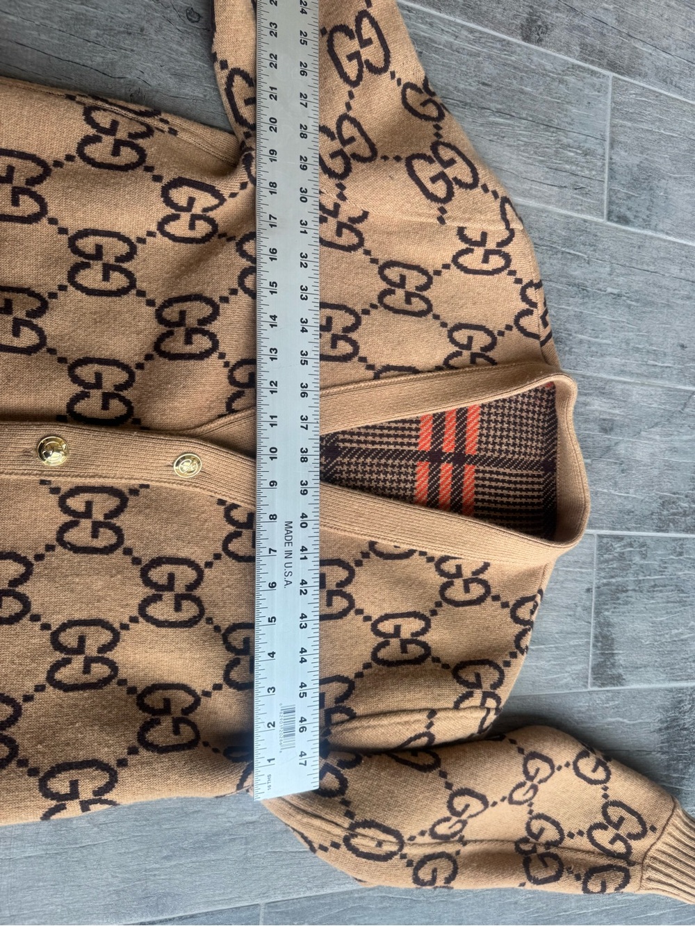 Authentic Gucci oversized reversible cardigan sweater - Picture 10 of 16